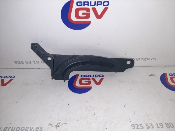 Soporte Bisagra Capot Nissan