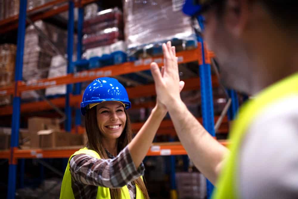 Cómo elegir maquinaria industrial para mejorar la productividad en tu empresa