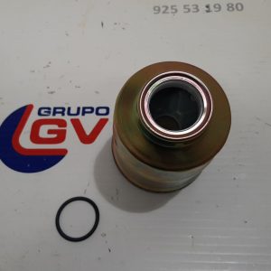 Alternative view of Filtro de combustible Hyster P550390